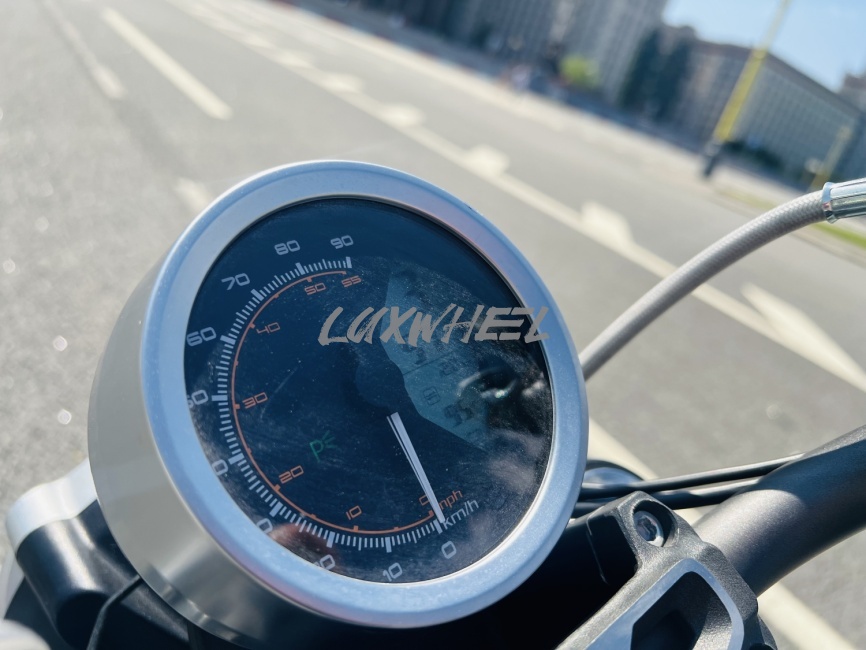 Электромотоцикл WHITE SIBERIA SUPER SOCO TS фото 10