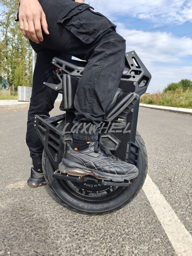 Моноколесо Begode Blitz фото 4