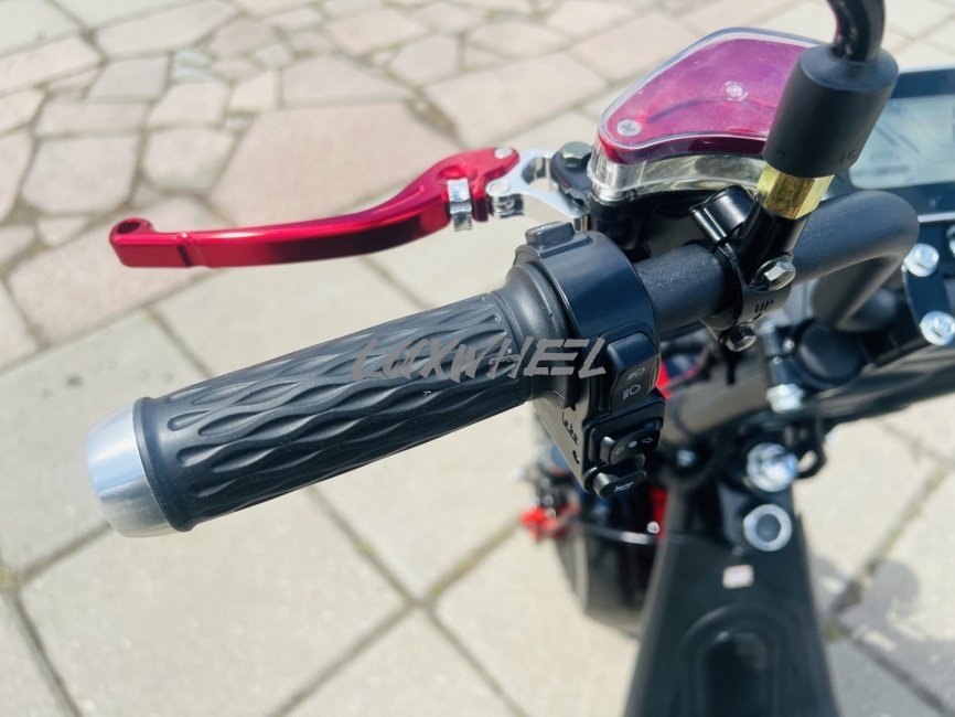 Электроскутер White Siberia 2WD фото 9