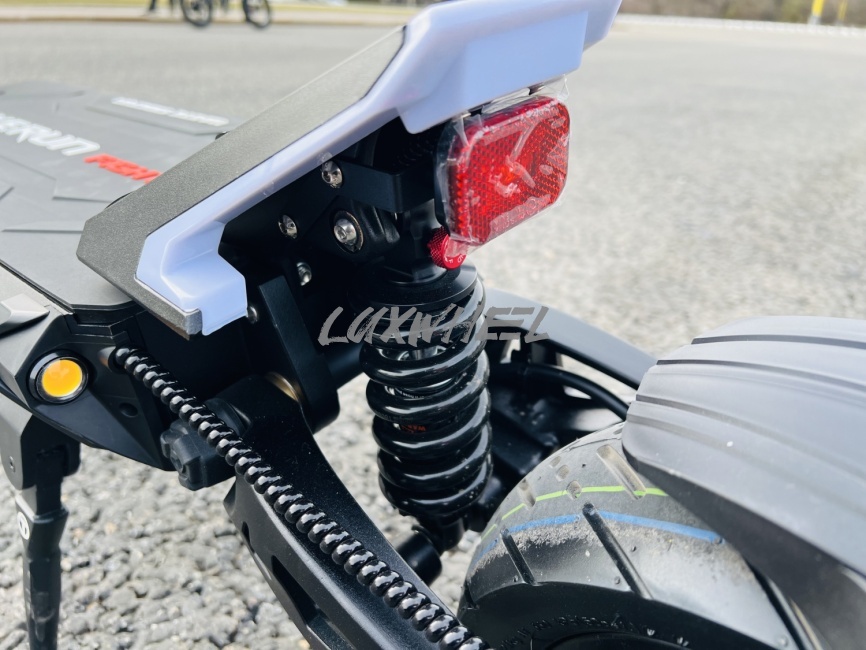 Электросамокат White Siberia Teverun Fighter 6000W фото 11